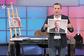 Jaromír Soukup, miliardář a mediální magnát, má ve své TV Barrandov vlastní pořad Kauzy Jaromíra Soukupa. 