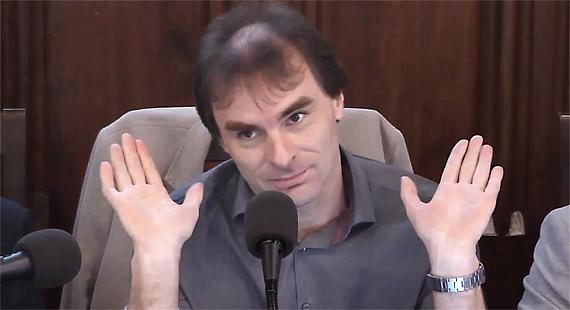Náměstek primátora Radek Popelka při jednání jihlavského zastupitelstva.