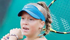 VYCHÁZEJÍCÍ HVĚZDA českého tenisu Alena Kovačková jistojistě posílí jihlavský tým v případě, že Spartak postoupí z nedělního předkola do semifinálové skupiny.  Foto: FB TK Sparta Praha