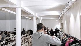 DIVADELNÍ chumelení se letos hraje v dobronínském sále, který prošel v loňském roce celkovou rekonstrukcí. Foto: Jiří Varhaník 