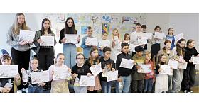 MLADÍ zpěváci si z okresního kola pěvecké soutěže ve vyskytenské škole odnesli také diplomy. Foto: archiv ZŠ Vyskytná nad Jihlavou