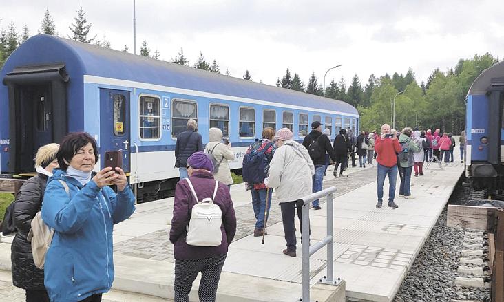 PŘI NÁVŠTĚVĚ policejního areálu v Pouštích mnohé překvapilo tréninkové nádraží. Foto: Jiří Daňhel