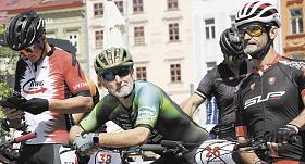 PŘIHLÁŠKU do hlavního závodu prozatím nepodal ani jeden z předešlých šampiónů. Znamená to, že Jihlavská 24 MTB by měla mít nového vítěze. Foto: Michal Boček