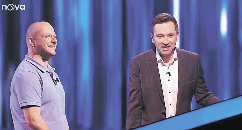 RADIM NOVOTNÝ s moderátorem soutěže Ondřejem Sokolem. Foto: archiv -rn-
