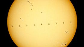 Mezinárodní kosmická stanice ISS před Sluncem 14. června 2024 z Hranice na Vysočině. Foto: Petr Horálek, FÚ SLU v Opavě.