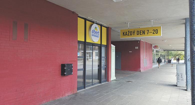 KDO SE nastěhuje do prostor na Březinkách, kde je nyní končící supermarket Albert, není zatím jasné.  Foto: Pavel Bajer