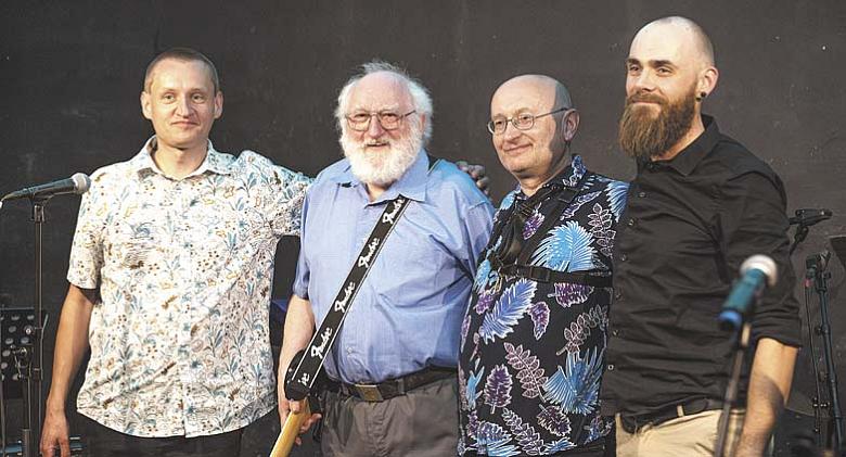 TONDA VIDLÁK QUARTET se zaměřuje zejména na autorské skladby svého kapelníka a saxofonisty Antonína Vidláka (na snímku druhý zprava). Foto: archiv Tonda Vidlák Quartet
