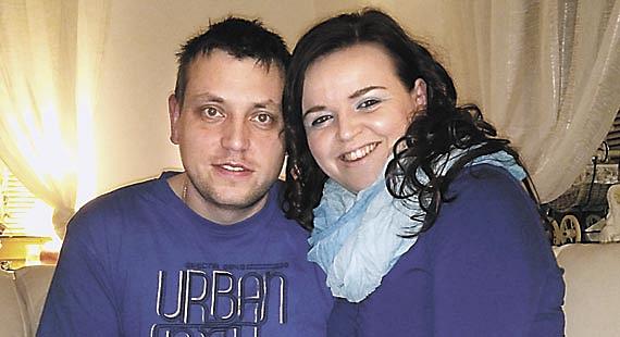 SNOUBENCI Vendula Palánová a Zdeněk Špaček v půlce února vstoupili do druhého roku společného vztahu. Jejich den D přijde ale první červnovou sobotu, kdy si snoubenci řeknou své ANO. Foto: David Kratochvíl