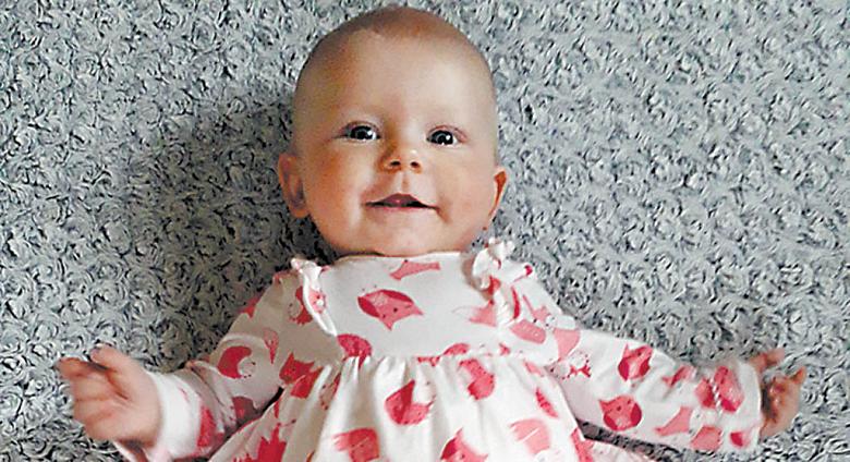 ELLA VÍDENSKÁ. Holčička se narodila 15. 6. 2020. Přejeme ti do života zdraví, lásku a štěstí. Tvoji milující rodiče Marie a Jakub Vídenských. 