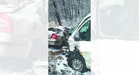 K TRAGÉDII došlo poslední lednovou sobotu, když se srazilo osobní auto s dodávkou. Foto: PČR