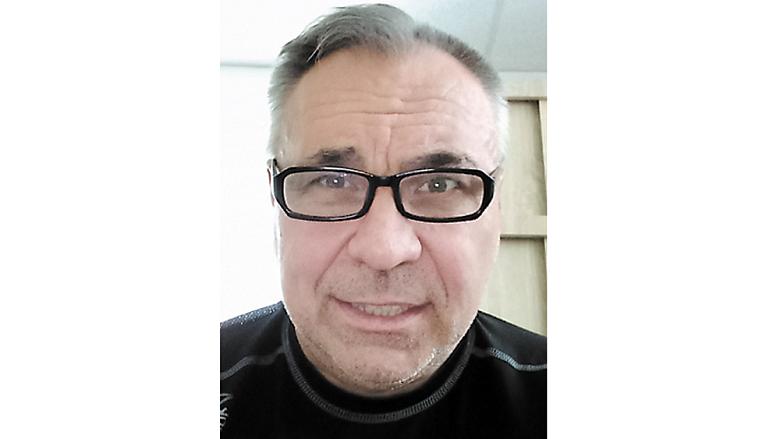 DANIEL Hanzl s dětmi pracuje již od patnácti let. Ještě než si dodělal pedagogické vzdělání, vystudoval sociologii. Foto: archiv DH